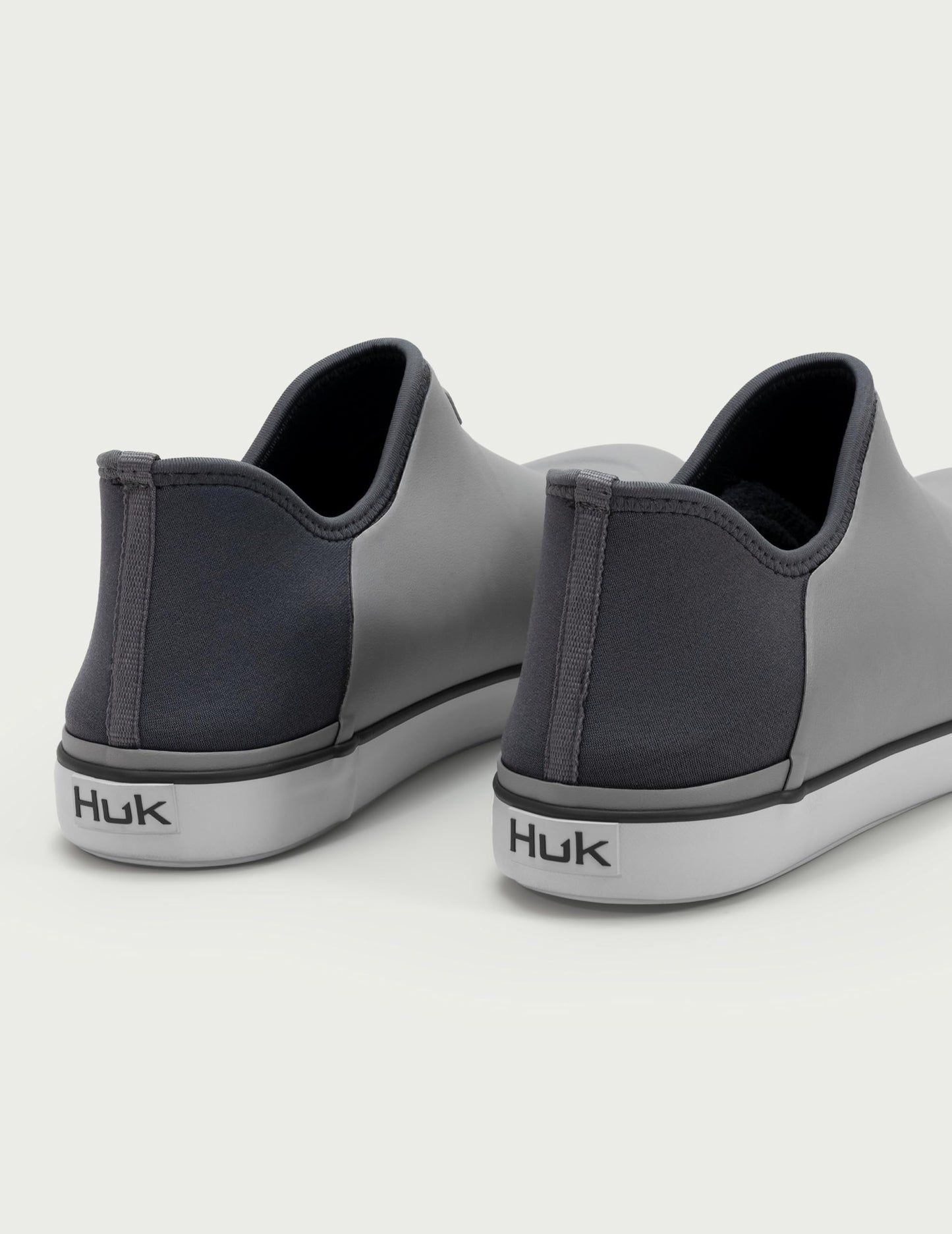 HUK - Mens Rogue Wave Waterproof Fishing & Outdoor Shoes for Men, Neoprene Lining, Non-Marking Rubber Outsole, Superior Traction, Comfortable EVA Footbed, Grey, 8