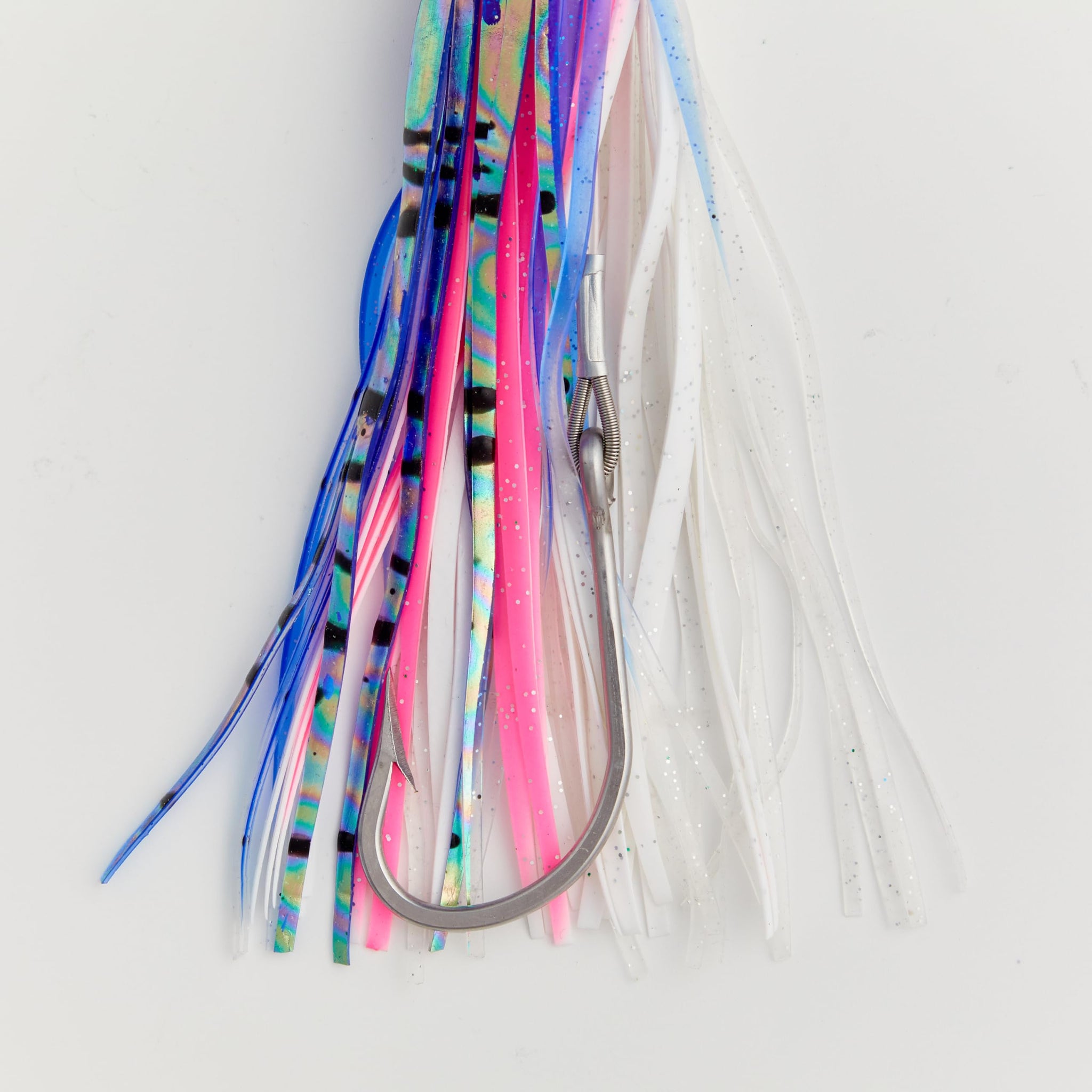 OCEAN CAT Teaser Chain Trolling Lure Saltwater Fishing Lure Bag with Circle Hook and Fishing Line Fully Rigged Teasers for Wahoo Tuna Marlin Mahi Mahi (#054-Blue+Pink, 6in+4.5in+6/0)