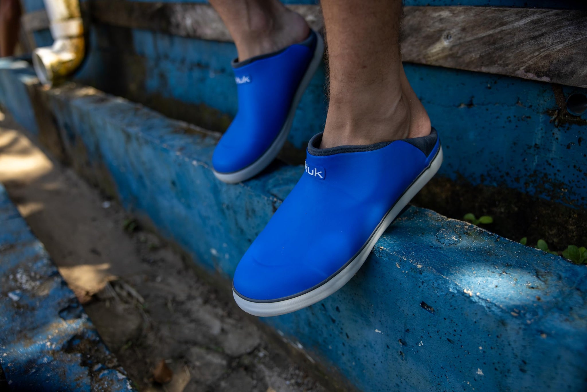 HUK - Mens Rogue Wave Waterproof Fishing & Outdoor Shoes for Men, Neoprene Lining, Non-Marking Rubber Outsole, Superior Traction, Comfortable EVA Footbed, Grey, 8